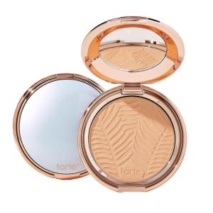 tarte Amazonian clay blurring powder foundation(26N light-medium neutral(light to medium skin with a balance of warm & cool undertones ))
